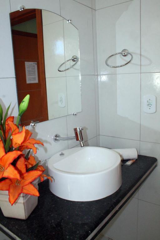 סנטה קרוז קברליה Oyo Apart Hotel Veleiros חדר תמונה